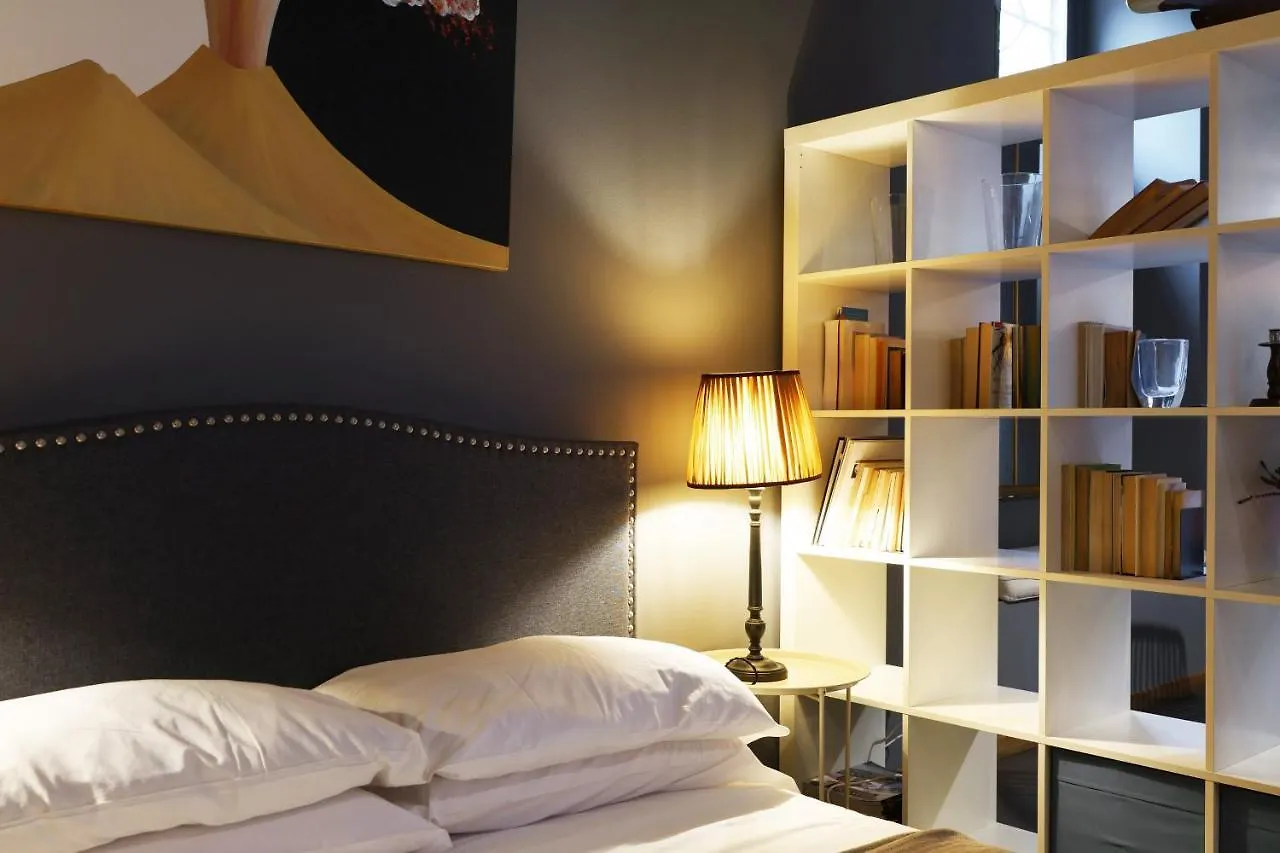 Elegant Medici Apt Milan Apartment