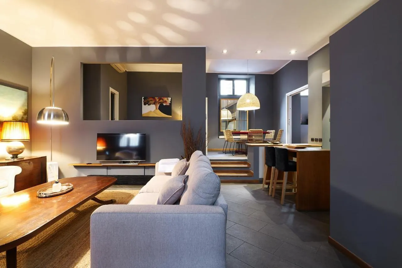 Elegant Medici Apt Milan