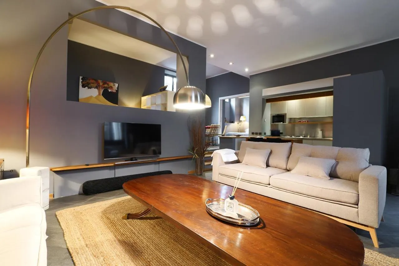 Apartment Elegant Medici Apt Milan