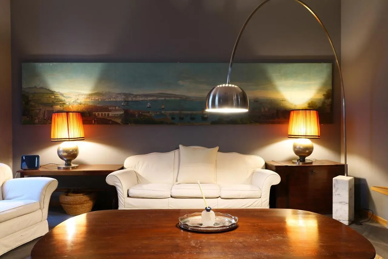 Apartment Elegant Medici Apt Milan