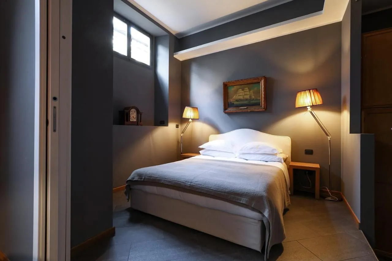 Elegant Medici Apt Milan Apartment