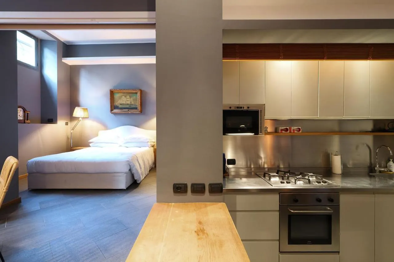 Apartment Elegant Medici Apt Milan Italy