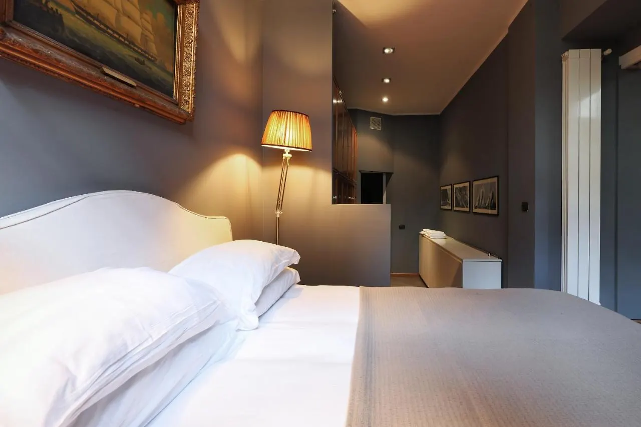 Elegant Medici Apt Milan Apartment